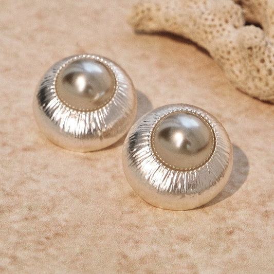 "Yingyue" original niche design silver brushed gray pearl round earrings simple high-end cool earrings