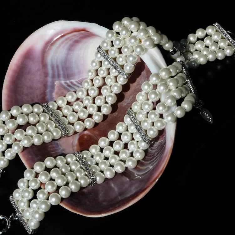 "Swan Lake" Hepburn retro multi-layer glass pearl necklace necklace platinum-plated zircon choker