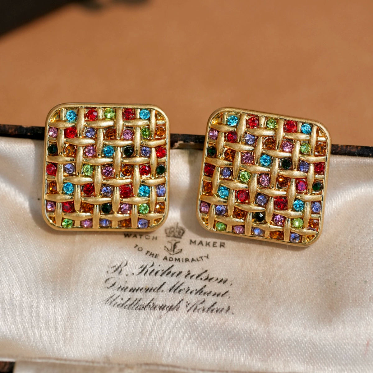 "Popping Candy" Vintage Retro Square Earrings Three-dimensional Weaving Colorful New Year Atmosphere Earrings Ear Clips