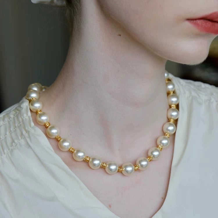 Buckingham Palace original medieval style gold ball glass pearl necklace 12mm beige retro clavicle chain