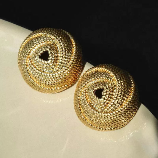 "Carol" medieval style braided round earrings brass three-dimensional craft thick gold plated high-grade earrings