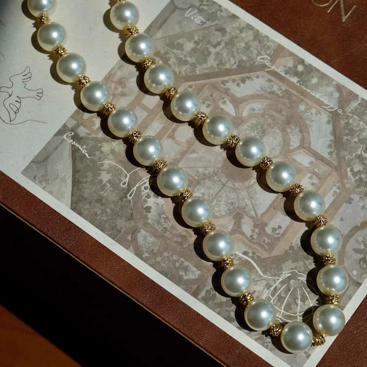 Buckingham Palace original medieval style gold ball glass pearl necklace 12mm beige retro clavicle chain