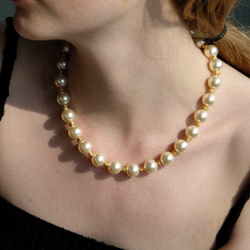 Buckingham Palace original medieval style gold ball glass pearl necklace 12mm beige retro clavicle chain