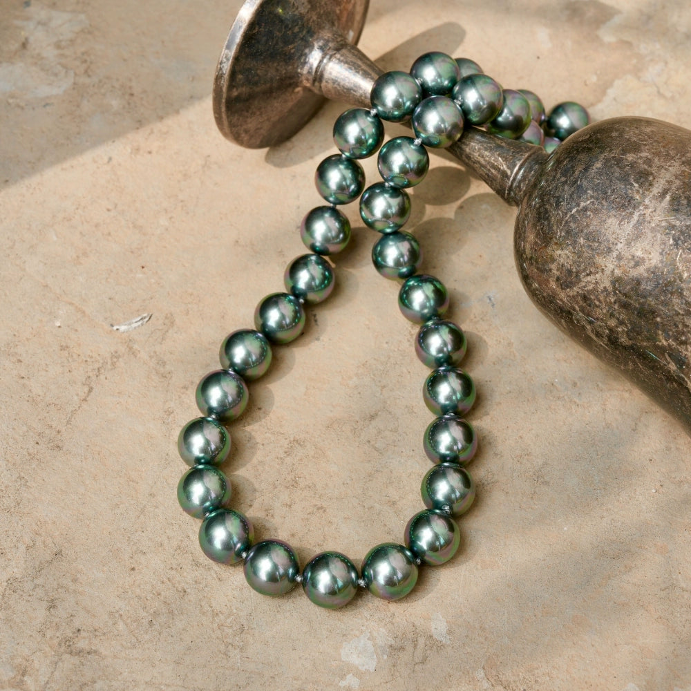 "The Daughter of the Sea" series Tahitian gray-green imported upgraded glass pearl necklace hand-knotted