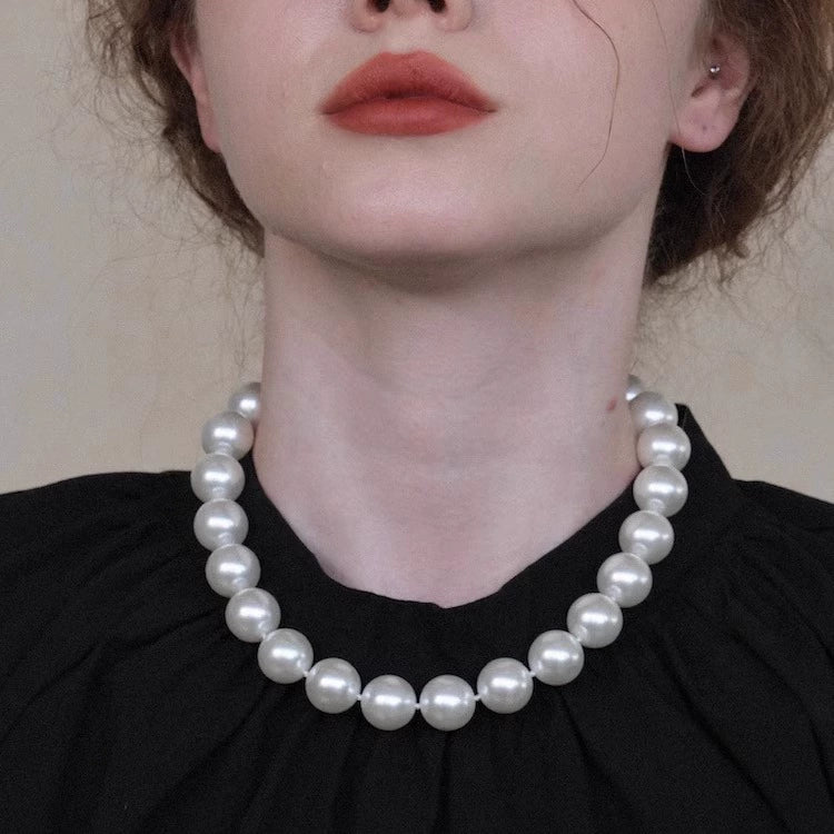 "Tribute to 1991" Xiangjia show model antique style glass hand-knotted large pearl OT buckle necklace 16mm