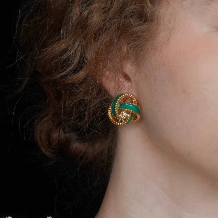 "Green Ivy" vintage retro French earrings three-dimensional winding design hand-made enamel micro-inlaid niche ear clip